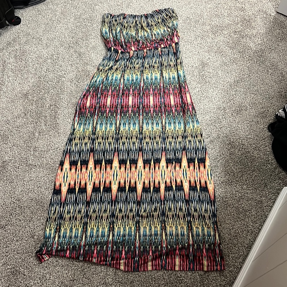 Charlotte Russe multi-color Strapless Maxi Dress Size Medium